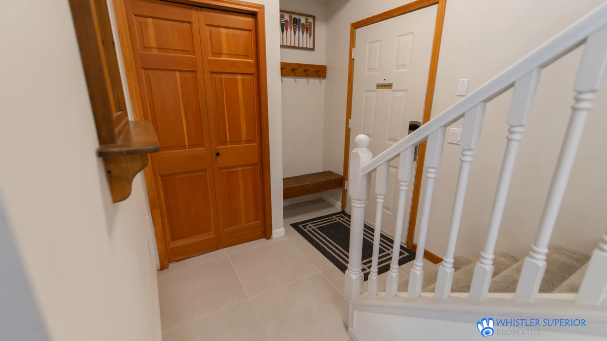 Two level property with private entrance