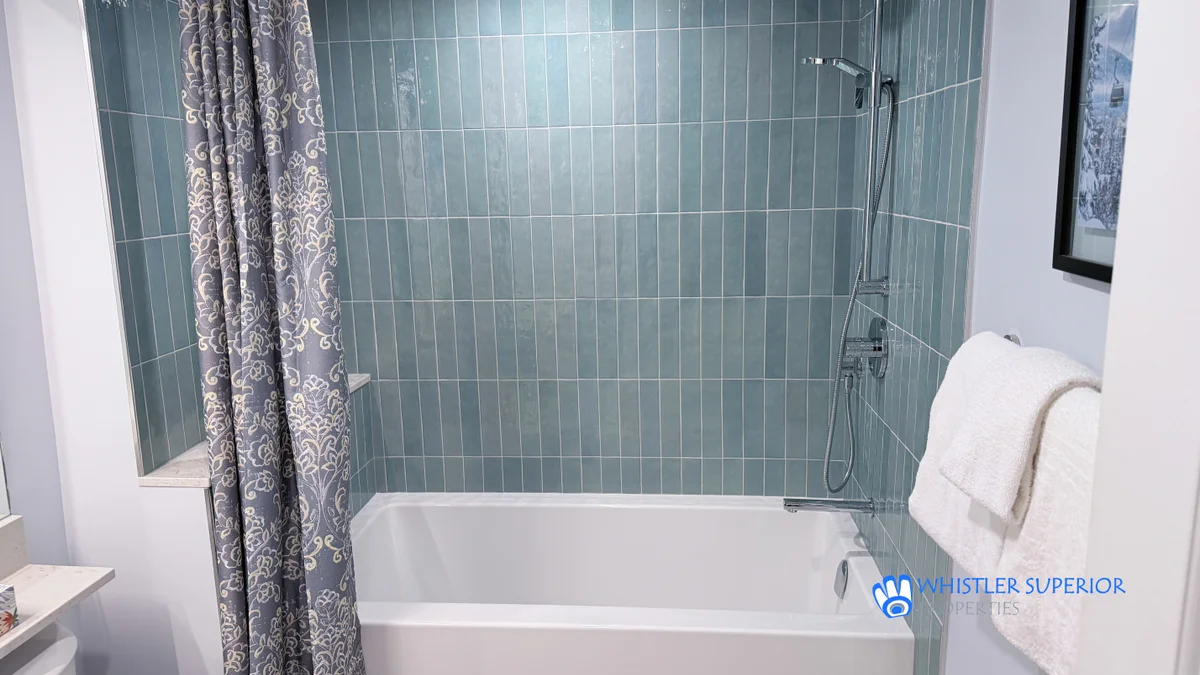 Nicely updated washroom