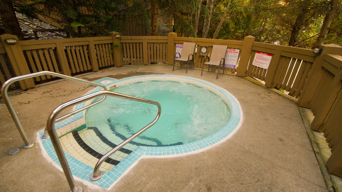 Hot tub