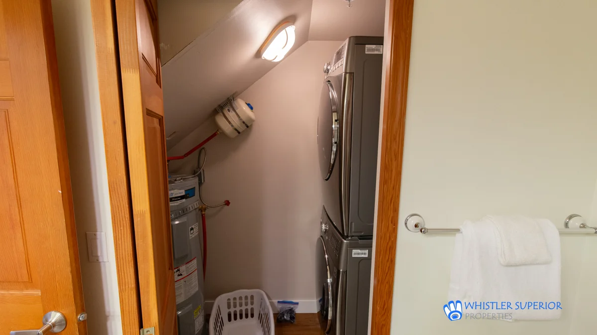 Ensuite laundry