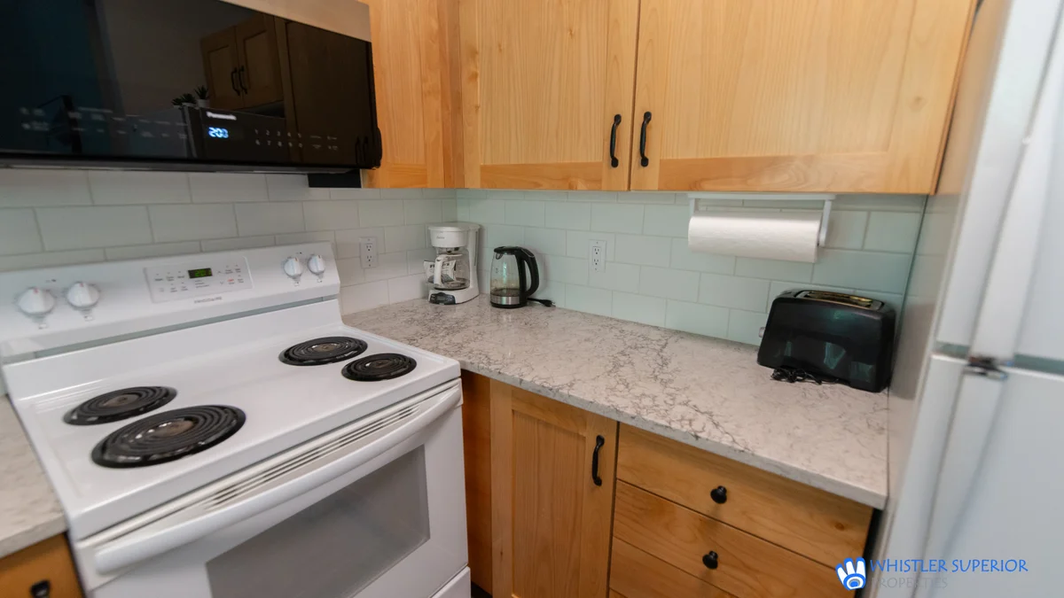 Fully equipped kitchen