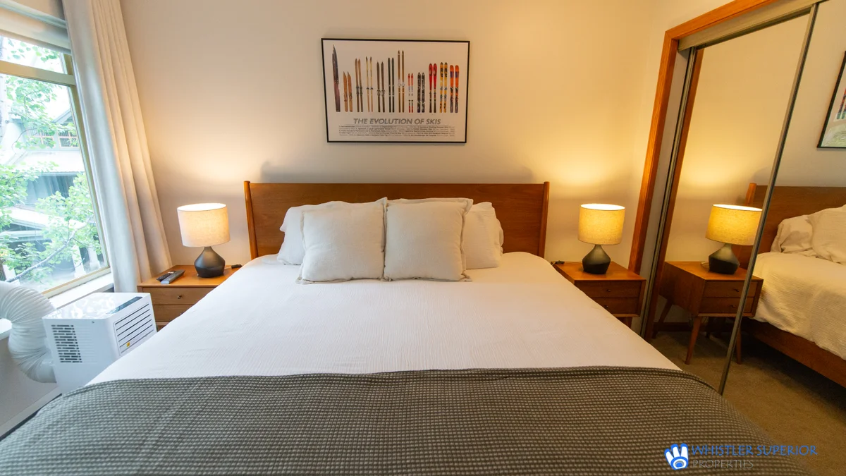 Master bedroom with King bed