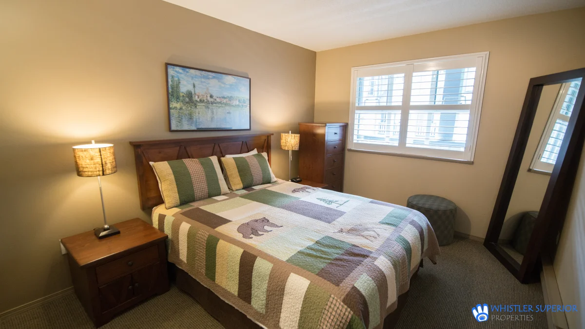 Glacier Lodge #247