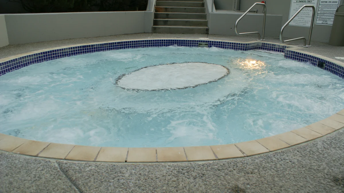 Out door common area hot tub