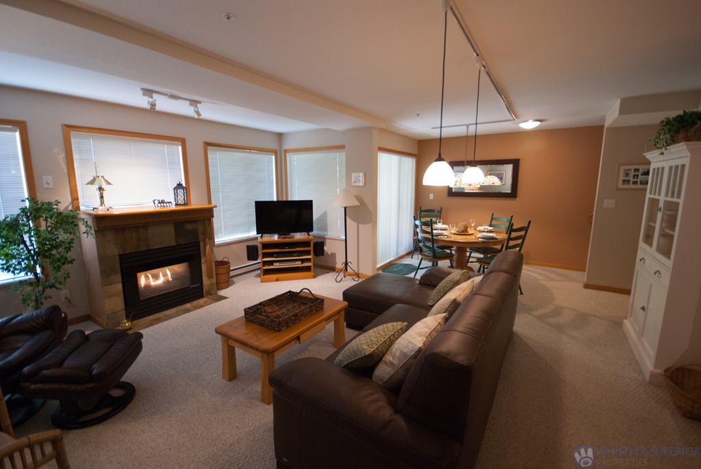 VH Living Room 3